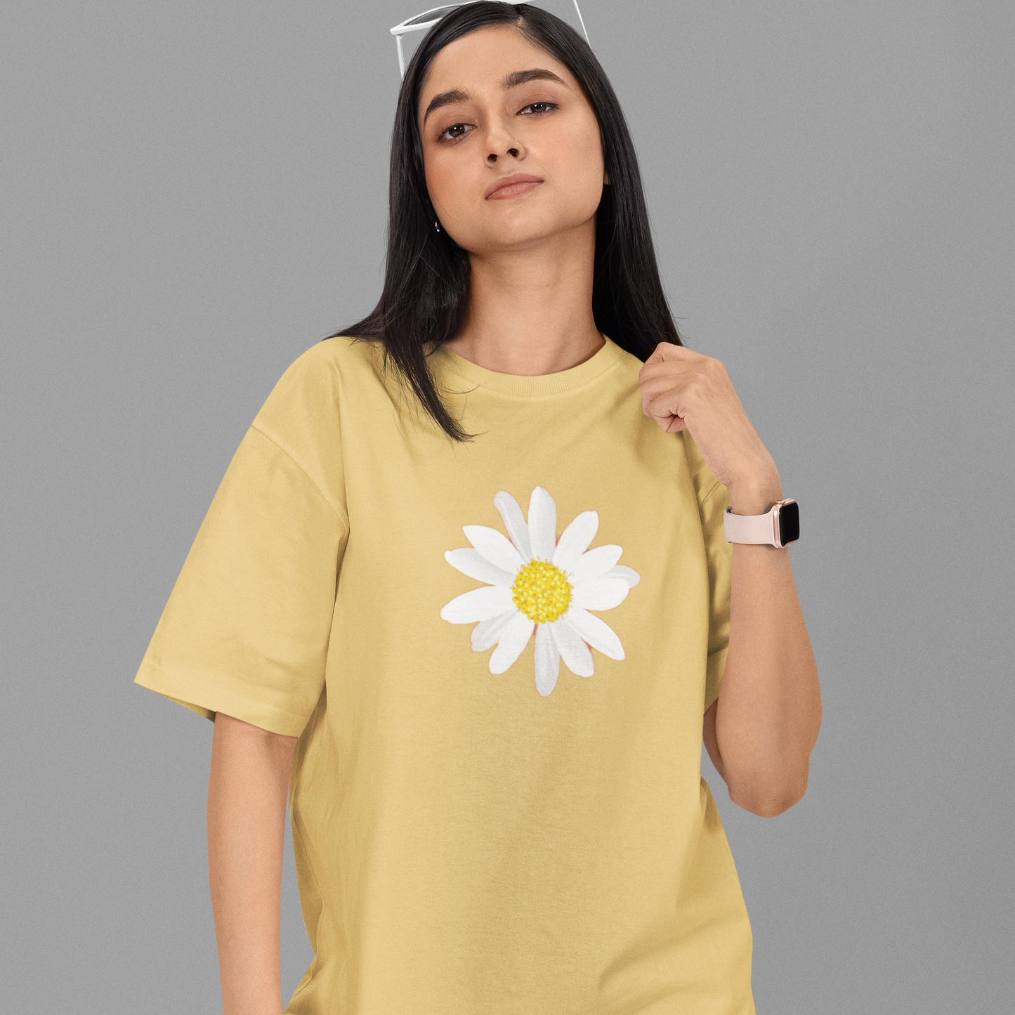 Big Daisy flower Oversized Beige Printed T-shirt Unisex